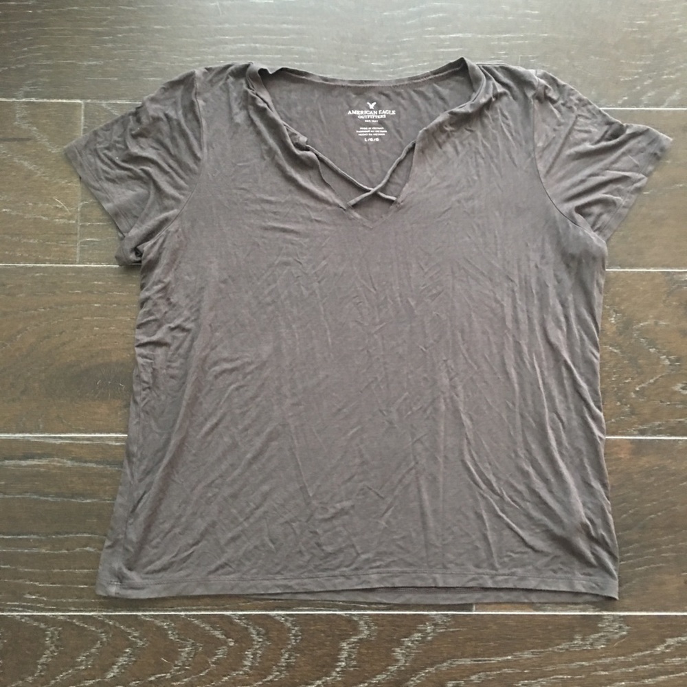 American Eagle outfitters shirt